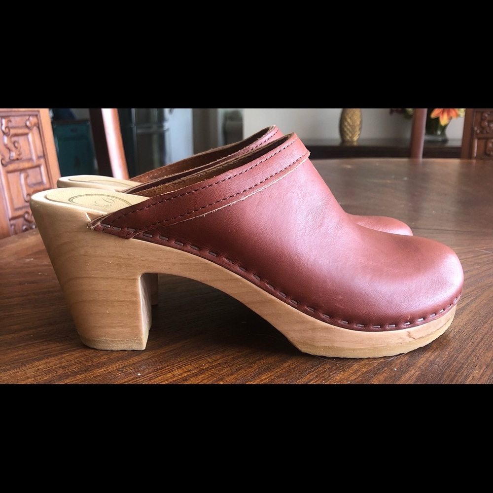 No.6 Old School Clog on High Heel in Bourbon